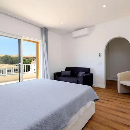 Casa Corcovada Albufeira